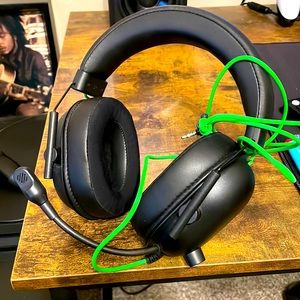 Razer BlackShark V2 X Wired Gaming Headset never worn.